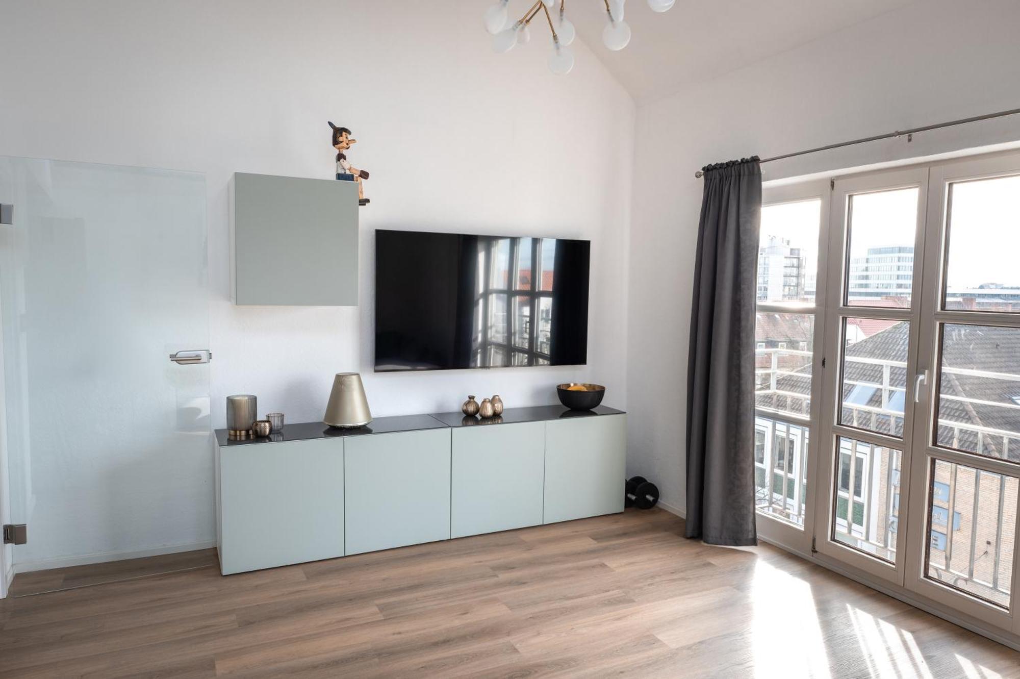 Eich-Penthouse, Zentral Am Stadtwald Mit Ausblick Ueber Die Stadt, 24H Self Check-In, Netflix, Disneyplus هانوفر المظهر الخارجي الصورة